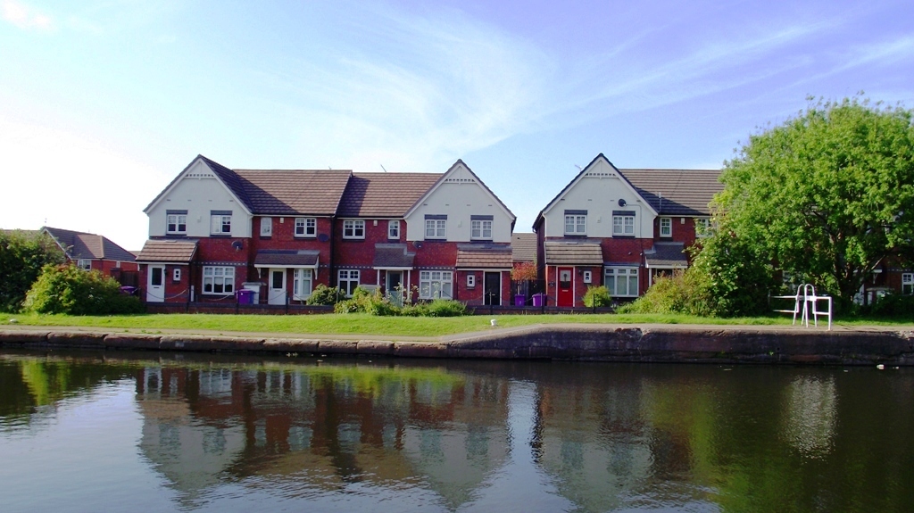 Leeds to Liverpool Canal