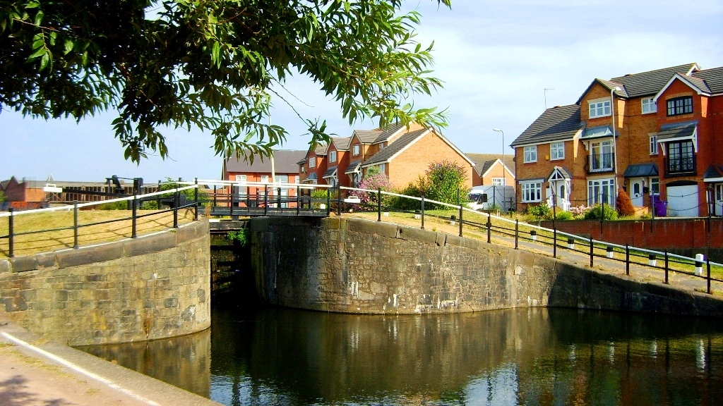 Leeds to Liverpool Canal