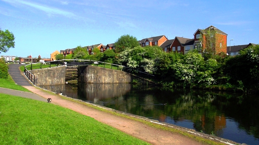 Leeds to Liverpool Canal