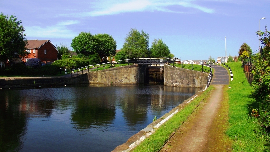 Leeds to Liverpool Canal